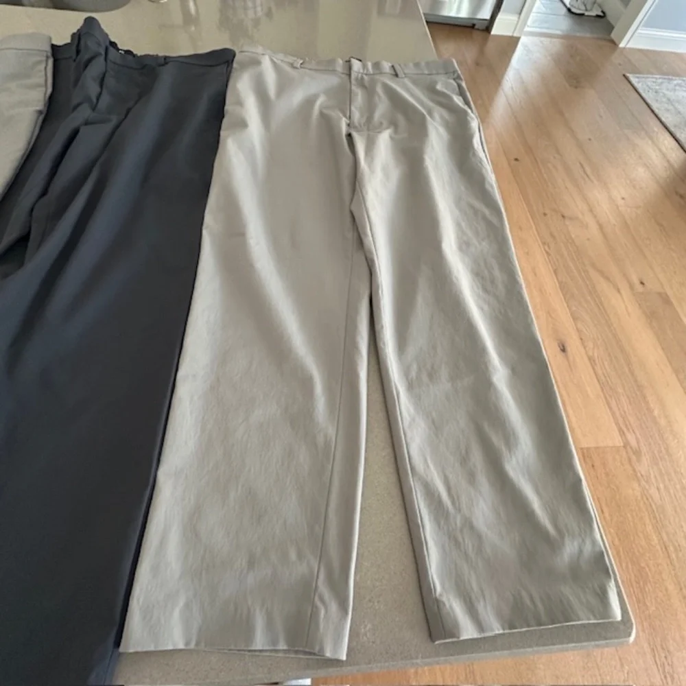 3 Pairs BR Athletic Slim 38x30 Performance Pants (2 Gray, 1 Navy) Retails $390